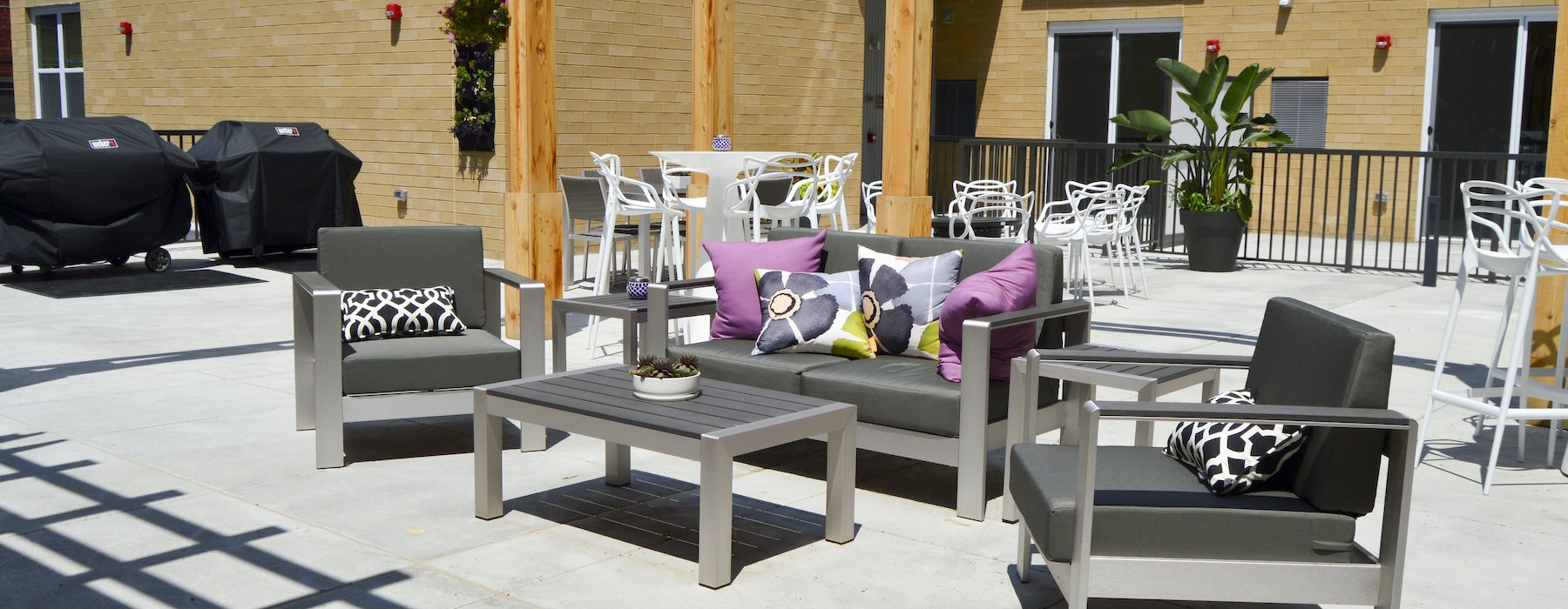 Large deck with ample seating